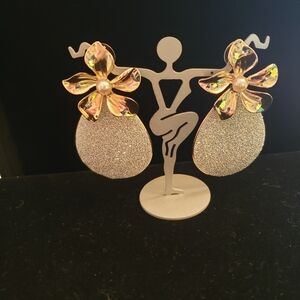 Elegant Silver and Gold Floral Earrings